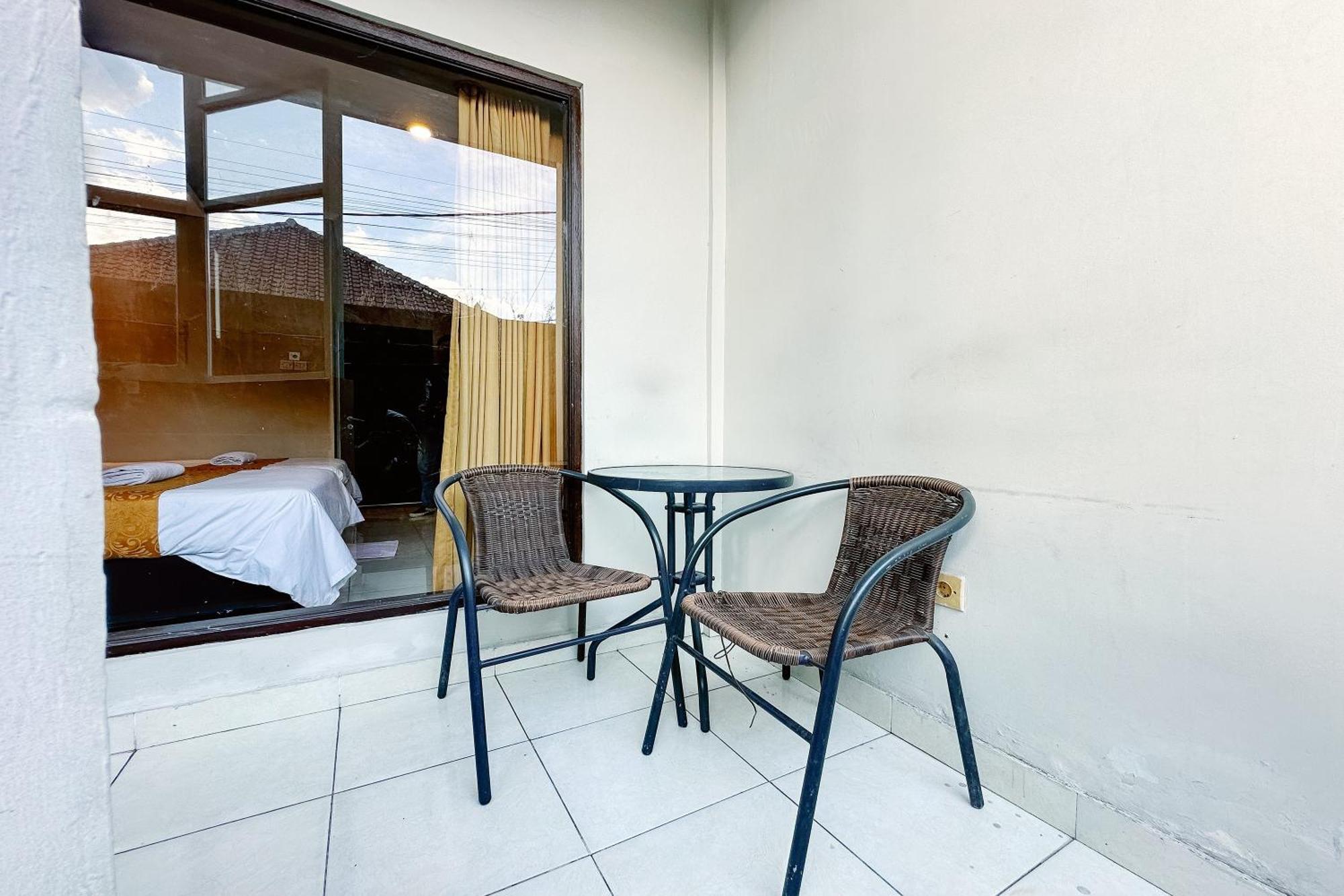 Lembayung Sari Homestay Dempasar Exterior foto